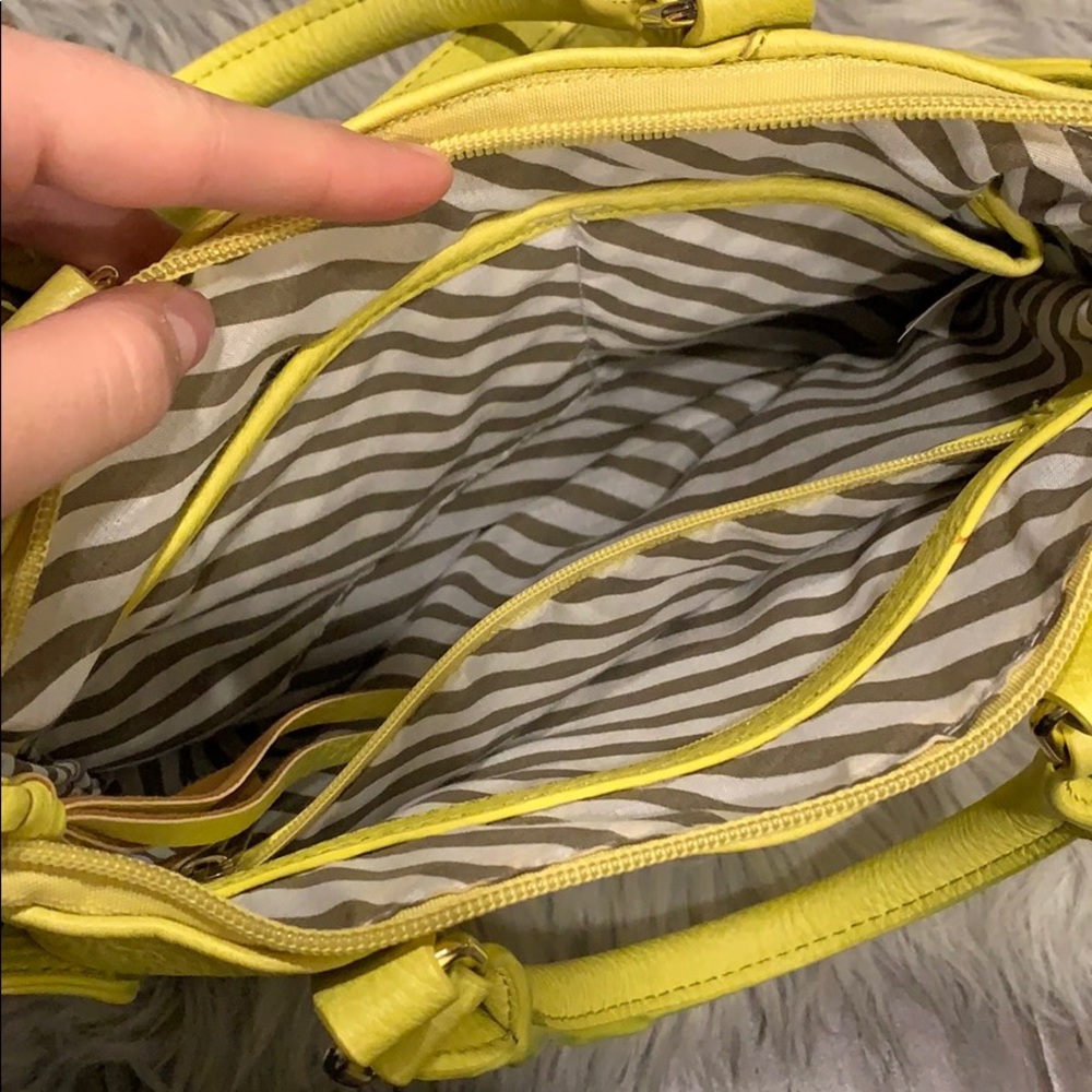 Neon Crossbody - Picture 5 of 6